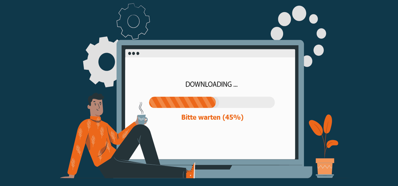 Ein Mann sitzt mit einer Tasse in der Hand vor einem Bildschirm auf dem ein Ladebalken zu sehen ist.